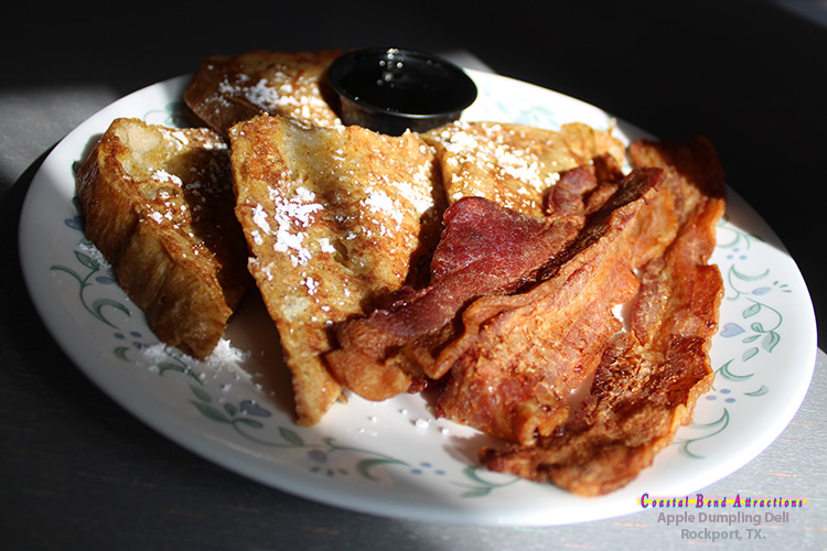 Apple Dumpling Deli in Rockport, Texas