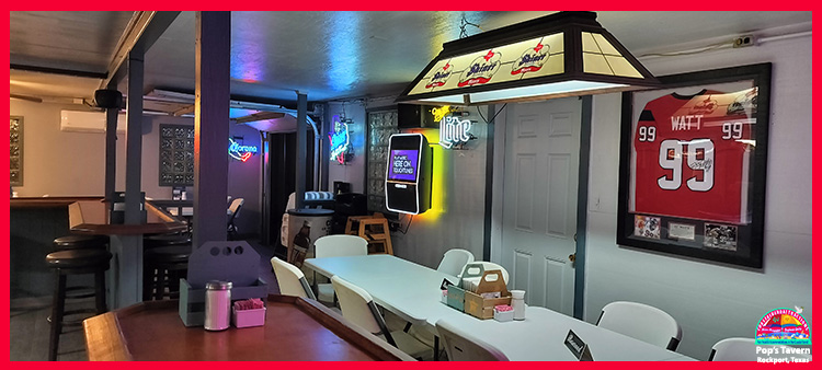 Pop's Place - Tavern Cafe in Rockport, Texas