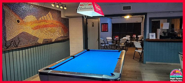Pop's Tavern & Cafe in Rokport, Texas
