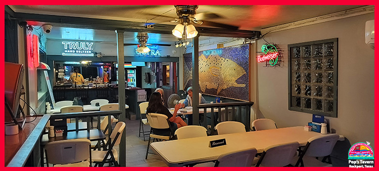 Pop's Tavern & Cafe Restaurant in Rokport, Texas.